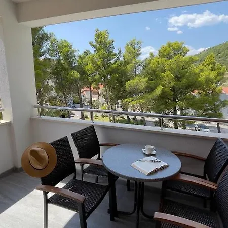 Lavanda * Baška Voda